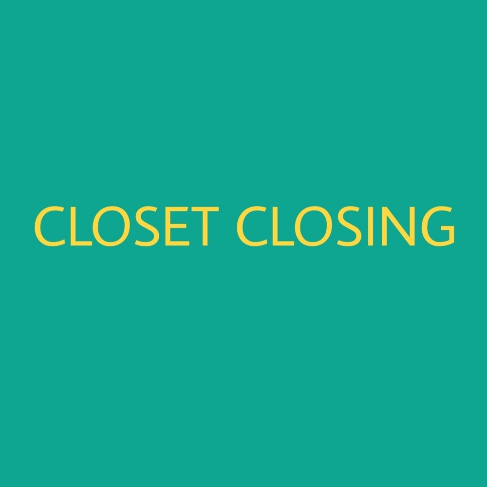 CLOSET CLOSED